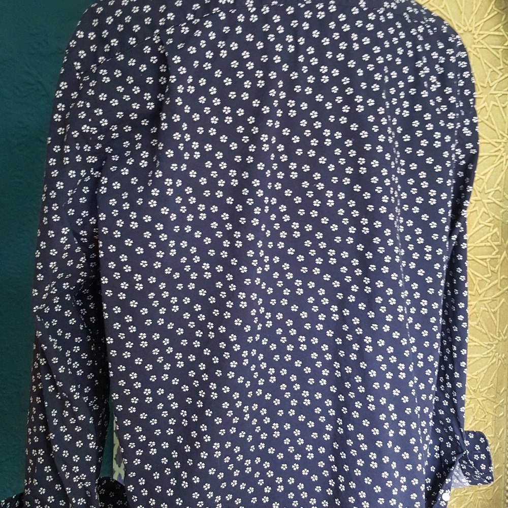 Shirts - Picture 3 of 3